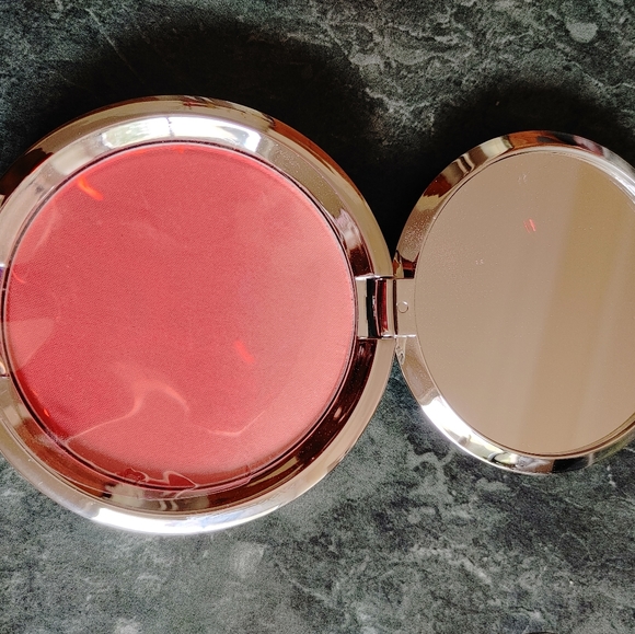 IT Cosmetics Ombré Radiance Blush BNIB - Picture 3 of 5
